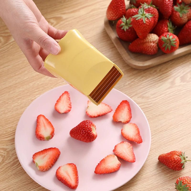 ⭐️Cup Slicer⭐️ Snacking Made Simple Slice fresh fruits and